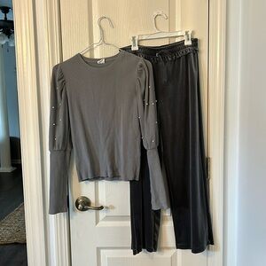 NWOT Zara sweater and wide leg pants